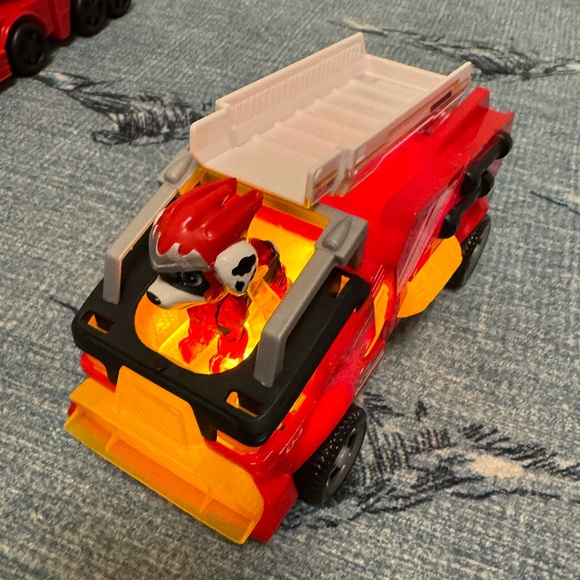 Paw Patrol Marshall trucks - Picture 6 of 8